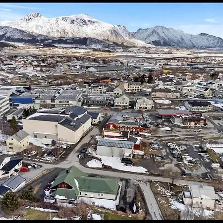 Kb - Sentrum Leknes * Vestvagoy